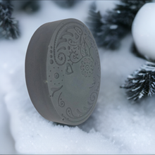 Load image into Gallery viewer, Share Butter and Charcoal Soap (3 Soaps)