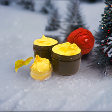 Load image into Gallery viewer, Saffron Brightening Face Cream, Handmade