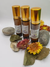 Load image into Gallery viewer, Eyebrow Growth Oil (Ayurvedic)