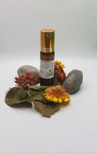 Load image into Gallery viewer, Eyebrow Growth Oil (Ayurvedic)