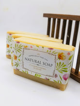 Load image into Gallery viewer, Herbal Bhringraj Soap