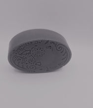 Load image into Gallery viewer, Share Butter and Charcoal Soap (3 Soaps)