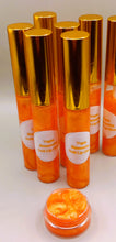 Load image into Gallery viewer, Shimmering Golden Vegan Lip-Gloss