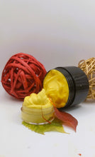 Load image into Gallery viewer, Saffron Brightening Face Cream, Handmade
